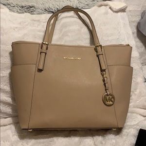 Michael Kors Jet set tote